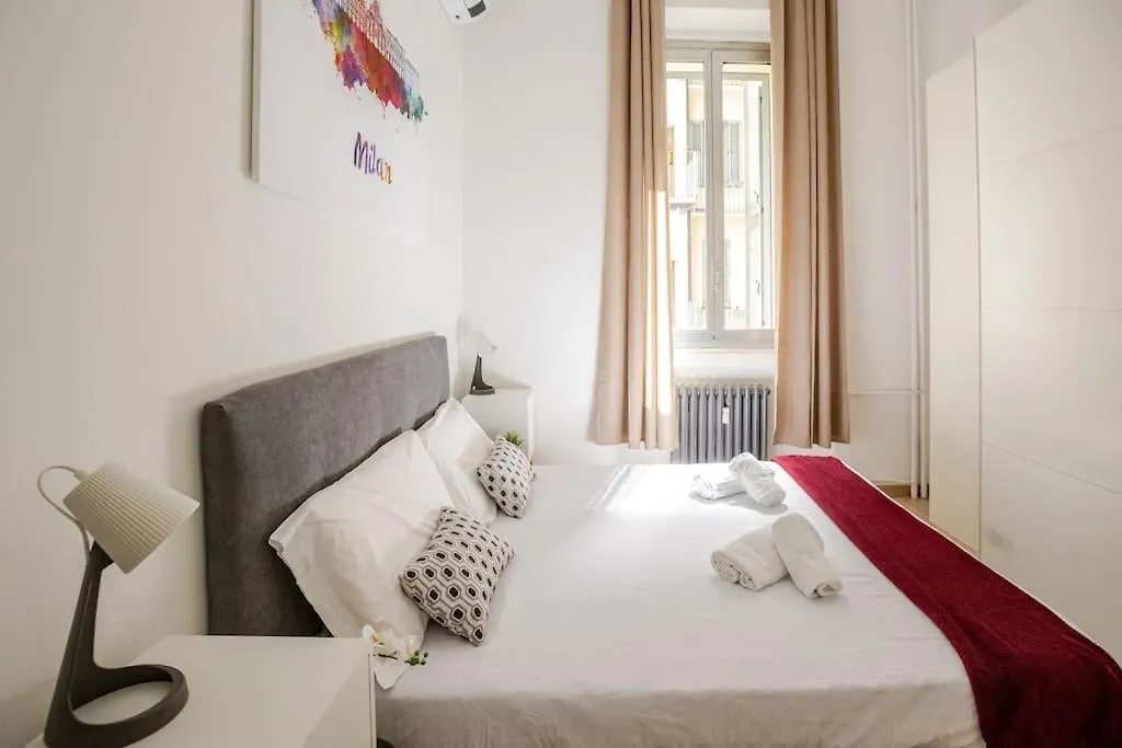 Isola - Strategic Apartment Milan Italy