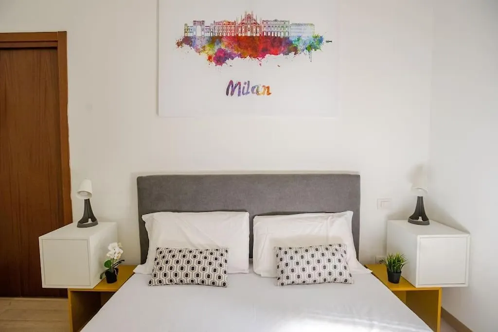 Isola - Strategic Apartment Milan